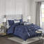 Ensemble de literie 7 pièces Elegant Navy, capitonné en polyester avec coussins décoratifs