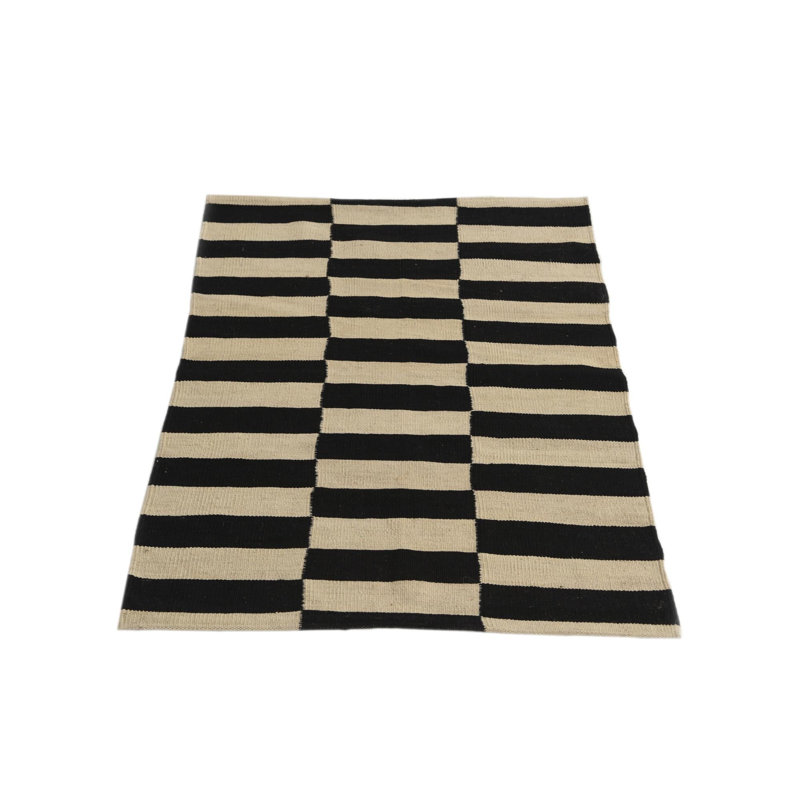 Tapis noir et blanc 3x4 Pinkerton