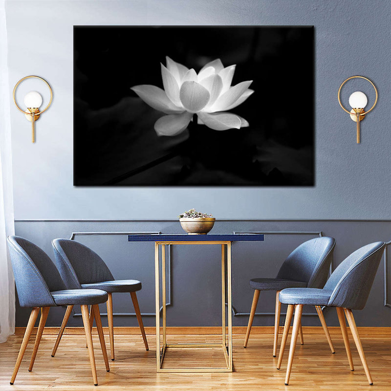 Fleur de lotus, impression monochrome sur toile, H 8 po x l 12 po x P 1 po