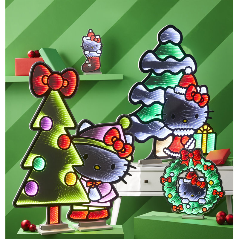 Hello Kitty avec arbre de Noël Ekkolight