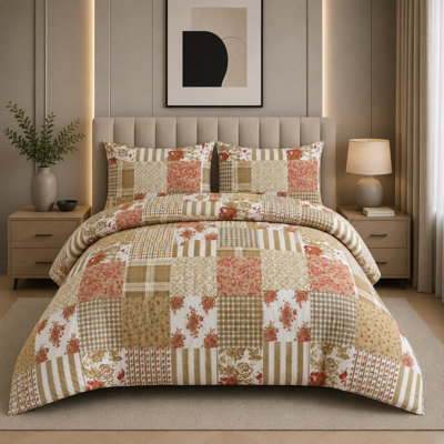 Polyester Block Print Duvet Cover Set with Pillowcases Included