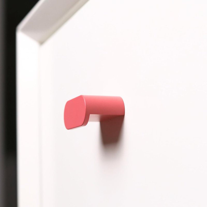 1.75" Oval Knob, Blush (Pink)