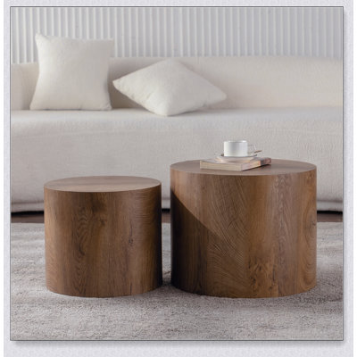 Elegant Nesting Coffee Table Set Of 2, Round Wooden Design For Modern And Space-Efficient Living Rooms And Bedrooms.