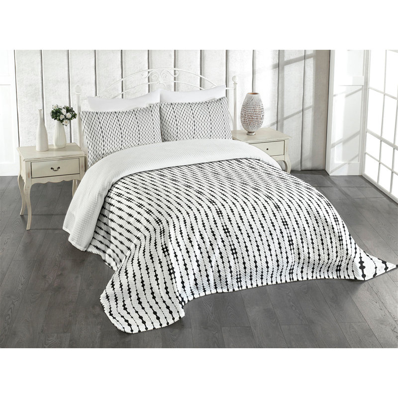 Ambesonne Abstract Bedspread Set  Monochrome Lines Dots  Black White, King Coverlet / Bedspread + 2 Standard Shams