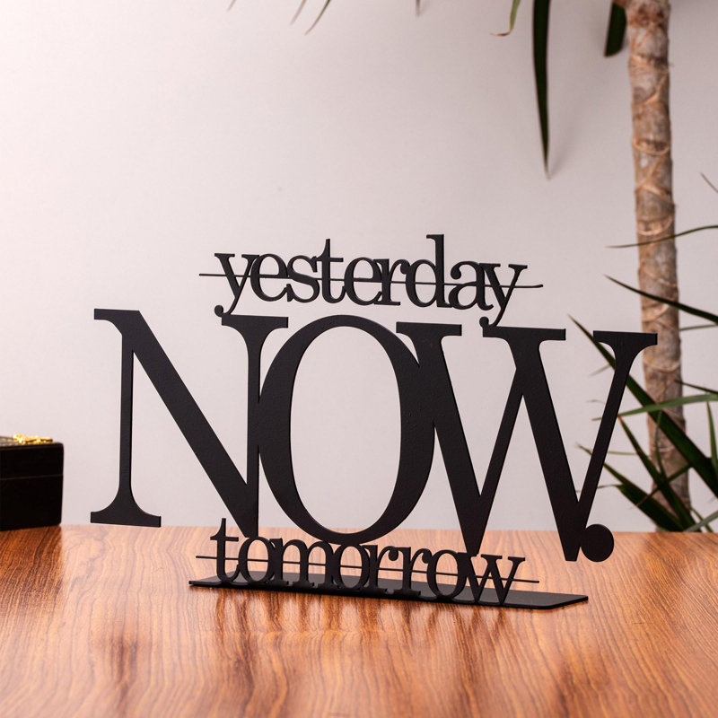 Elegant Black Decorative Object, 100% Metal | Dimensions: 6.3 x 11.0 inches | Thickness: 0.06 inches | Sturdy Base: 2.6 x 7.1 inches | Perfect for Home Decor, Modern Aesthetic, and Stylish Accents