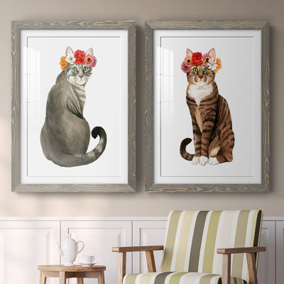 «Flower Crown Cats I», reproduction encadrée de qualité supérieure - prête à être accrochée