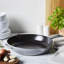 Poêle à frire en fonte Staub-1268795510-1282553125