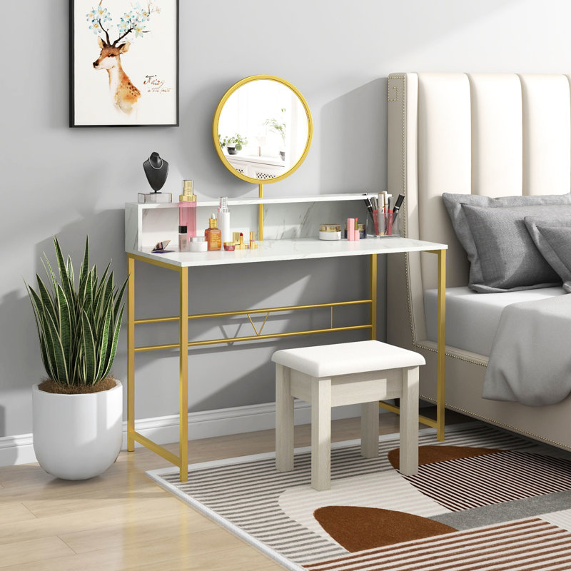 Bureau de maquillage avec miroir moderne, coiffeuse blanche et dorée, plateau de table en faux marbre, robuste pour chambre à coucher
