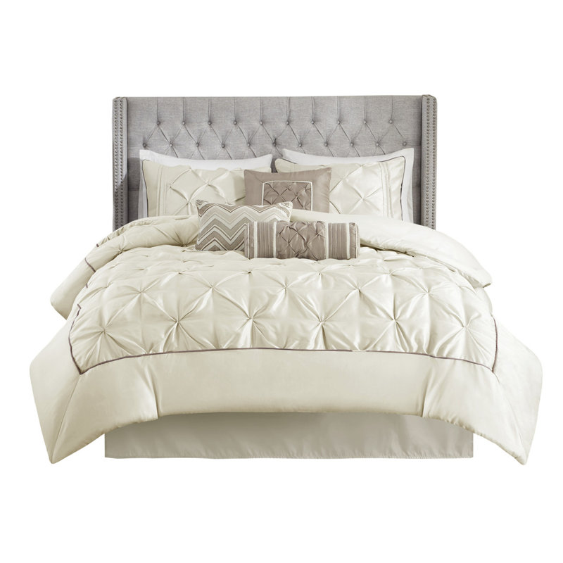  7 Piece Comforter - Chic, , Includes 1 Comforter, 2 Shams, 3 Pillows, Bed Skirt, Easy To Clean And Fluff Machine Wash Iron