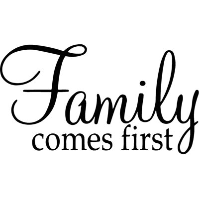 Décalcomanie murale "family is first" Doughty