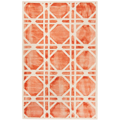 Whit Hand Tufted Wool Geometric Rug