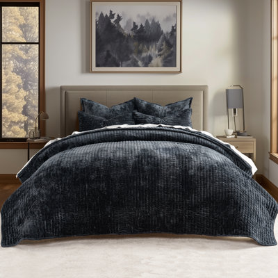 Velvet Quilt Set