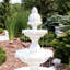 Fontaine d'extérieur à 3 niveaux en fibre de verre blanche Kujawa Welcome-994428173