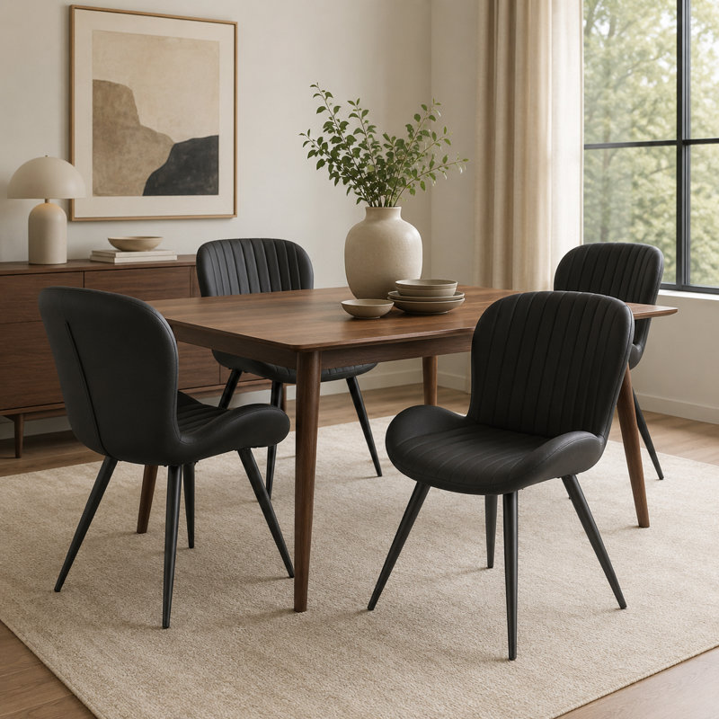 Chaise rembourrée avec pieds en métal, Noir