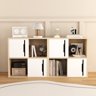 Armoire de rangement moderne en bois avec portes coulissantes, organisateur à 2 niveaux de tablettes ouvertes et fermées, finition en bois naturel avec panneaux blancs, pour le salon, la chambre à coucher ou la chambre d'enfant