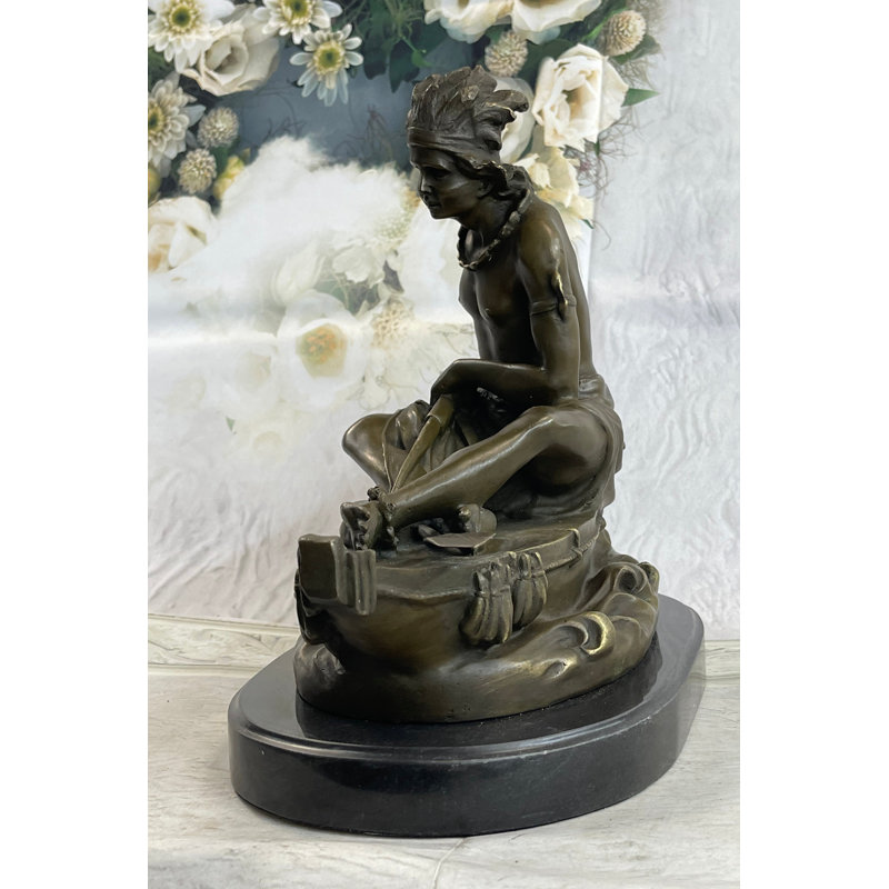 Figurines et sculptures