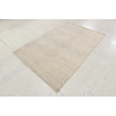 Contemporary One-of-a-Kind Rectangle 4' X 5'11" Wool Area Rug Ivory