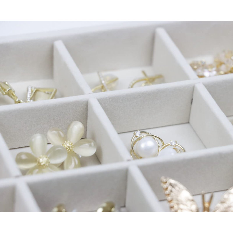 Ensemble de 4 plateaux de rangement empilables, organisateur de boucles d'oreille en velours, présentoir de rangement de présentoir à bijoux, beige