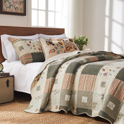 Greenland Home Fashions Sedona Multi 3-Piece King Size Quilt Set 105x95 + 20x36 (2)