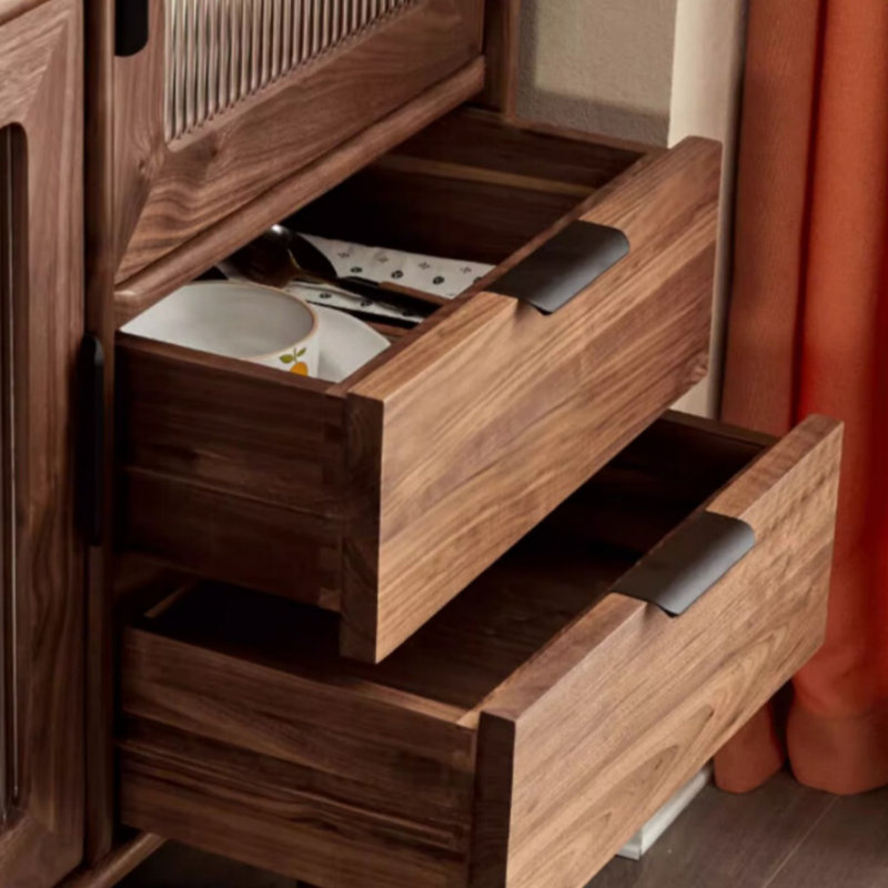 Un petit buffet rétro, H 39,37 po x l 31,5 po x P 15,75 po