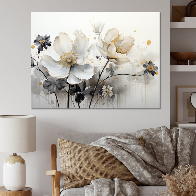 «Beige Flowers In Full Bloom II», reproduction d'art mural, Toile tendue, H 30 po x l 40 po