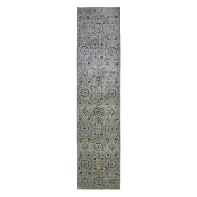 Ivory Seashell Chobi 2'8" x 11'2"