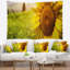 Paysage, champ jaune avec une grande tapisserie de tournesol-28499507