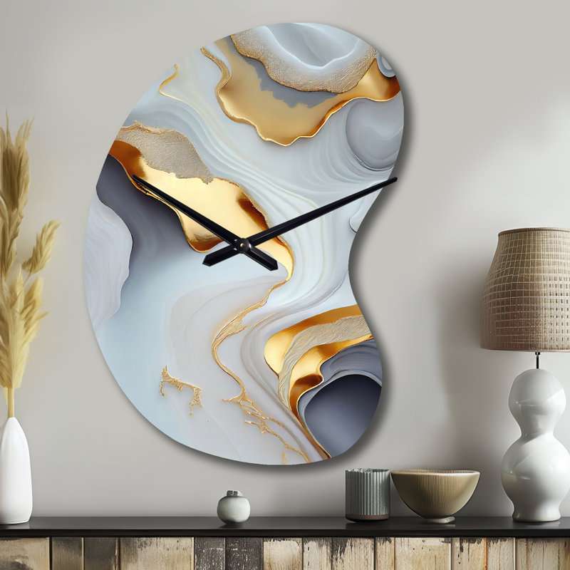 Horloge murale abstraite en marbre blanc et doré IV, Petit