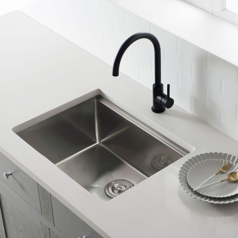 Évier de cuisine 24 pouces en acier inoxydable de qualité marine 316