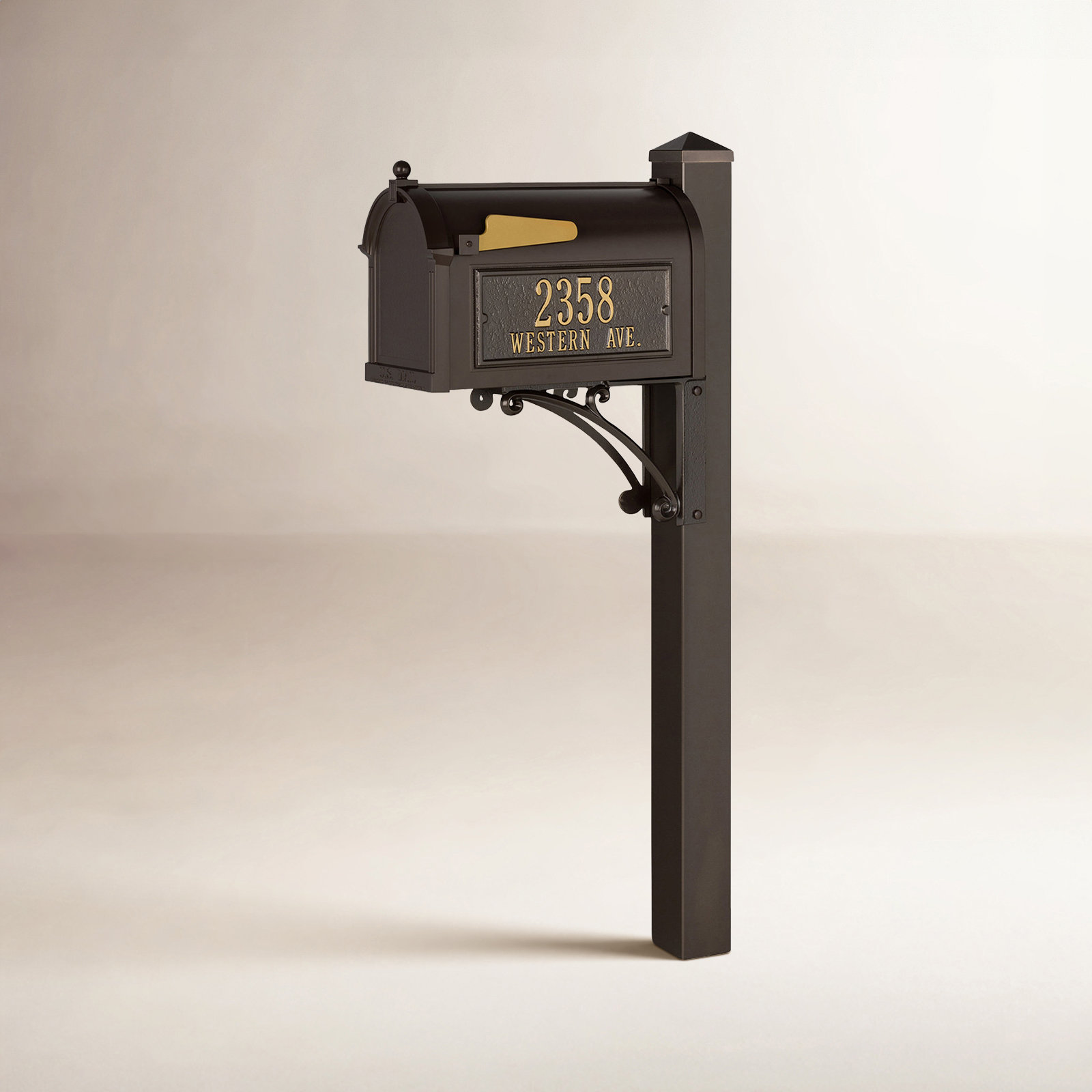 Superior Post-Mounted Mailbox, Bronze, Yes