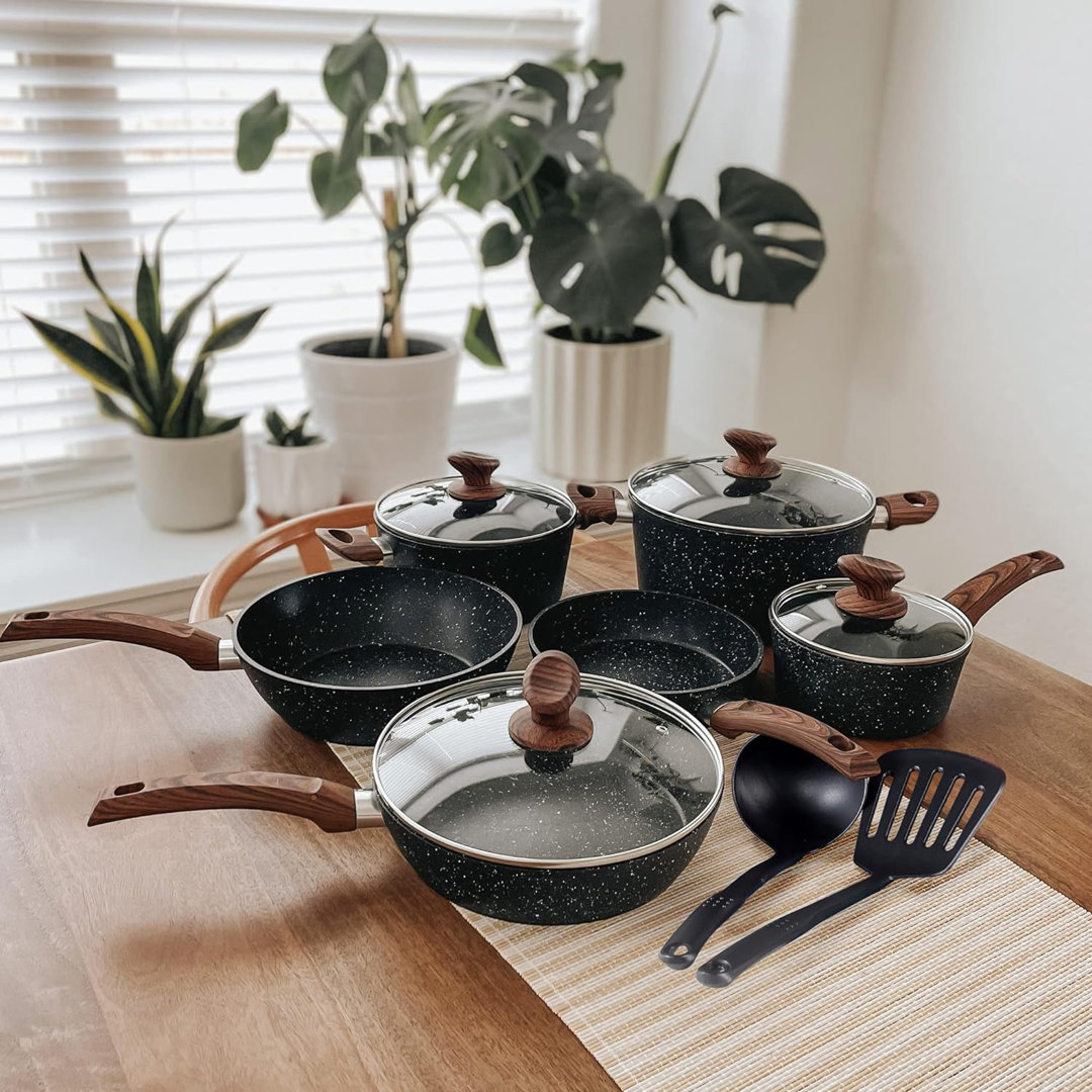 12 - Piece Aluminum Cookware Set Kazoo