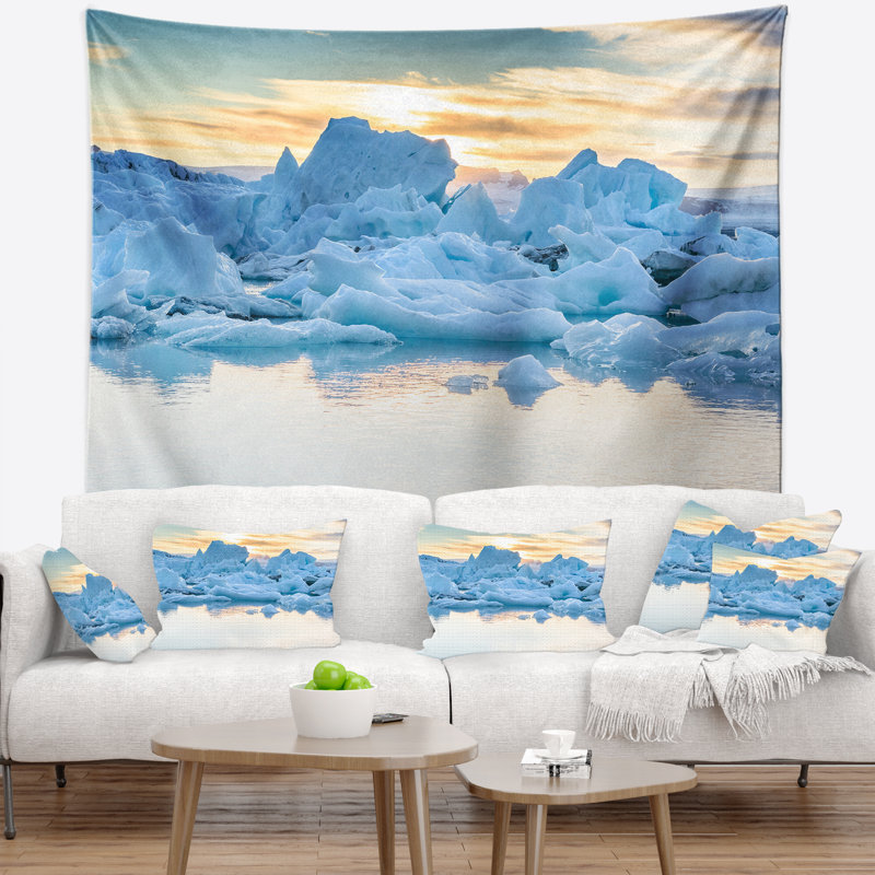 Tapisserie «Icebergs» dans un lagon glaciaire, H 32 po x l 39 po
