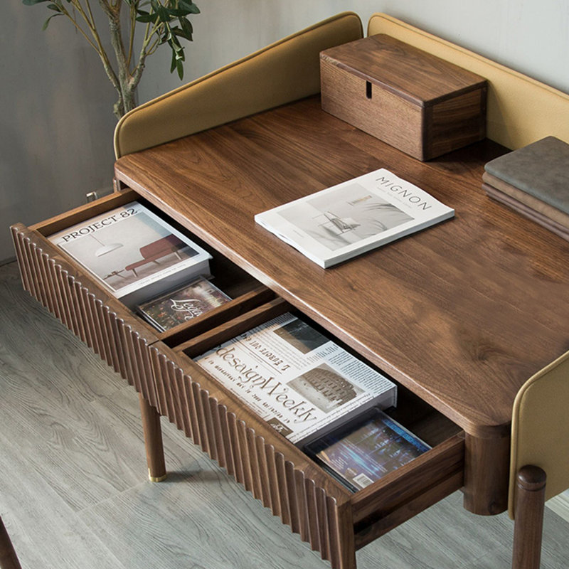 Bureau de style américain en bois massif de luxe clair
