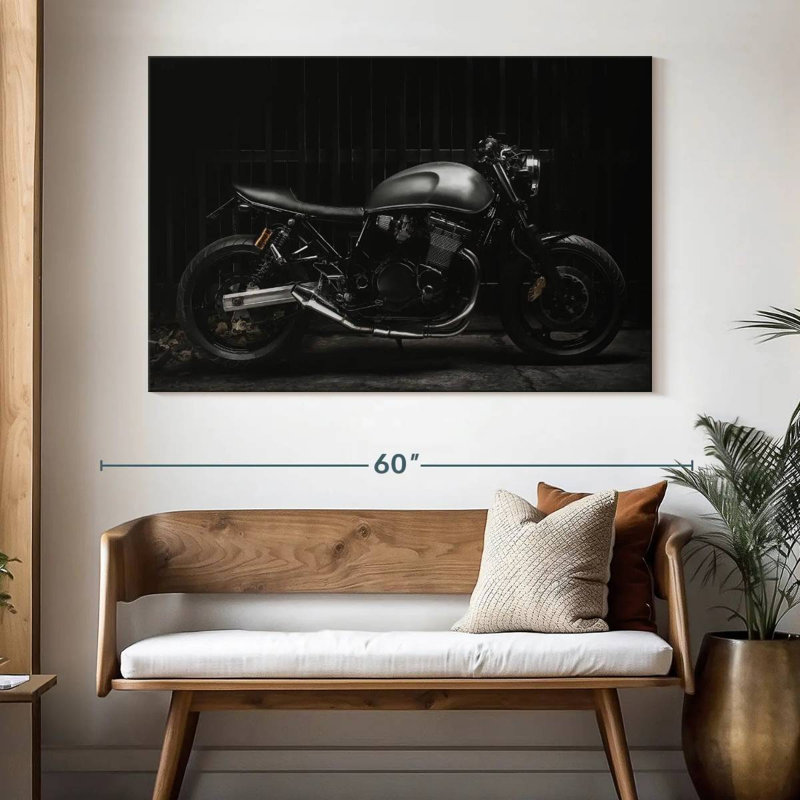 Moto noire Mehar, H 34 po x l 51 po