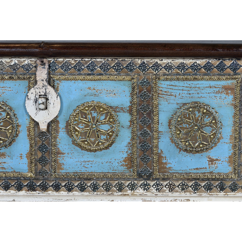 Loch Solid Wood Accent Trunk