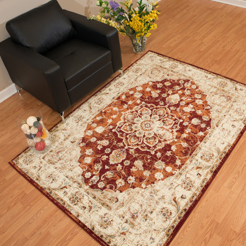 Tapis crème Randolph Medallion, Rectangle 1 pi 10 po x 3 pi