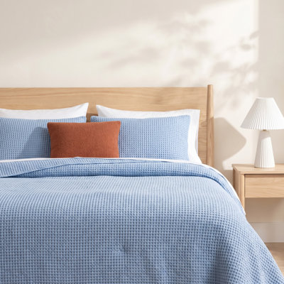 Bubble Matelasse Coverlet