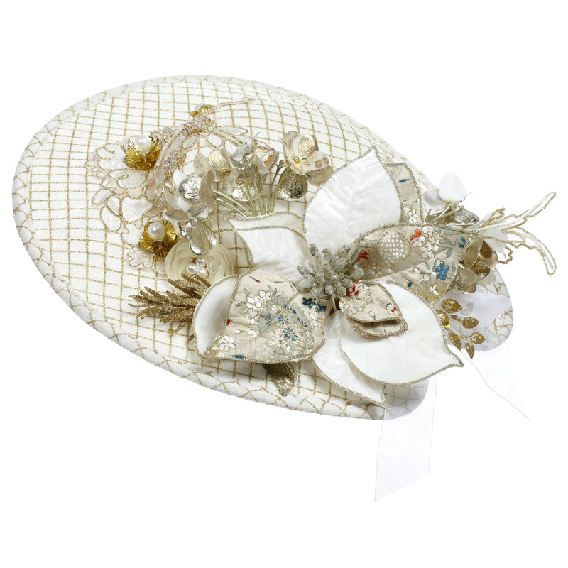 Ornement chapeau blanc 15 po x 11,5 po