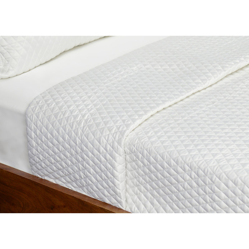 Winthrop Quilt, King Quilt, White