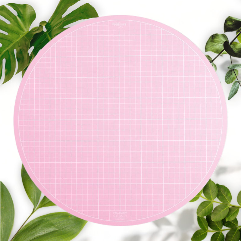 Rotating Self-Healing Cutting Mat