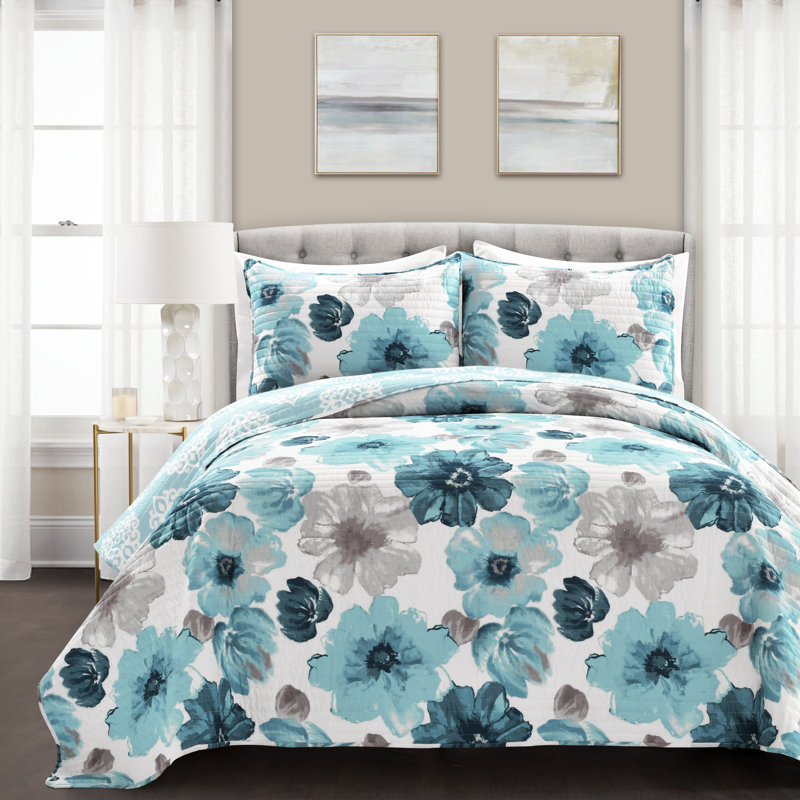 Leah Reversible Quilt Set, Blue, King Quilt + 2 King Shams