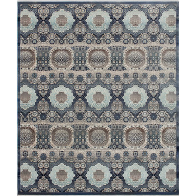 Lucha Oriental Indoor Rug