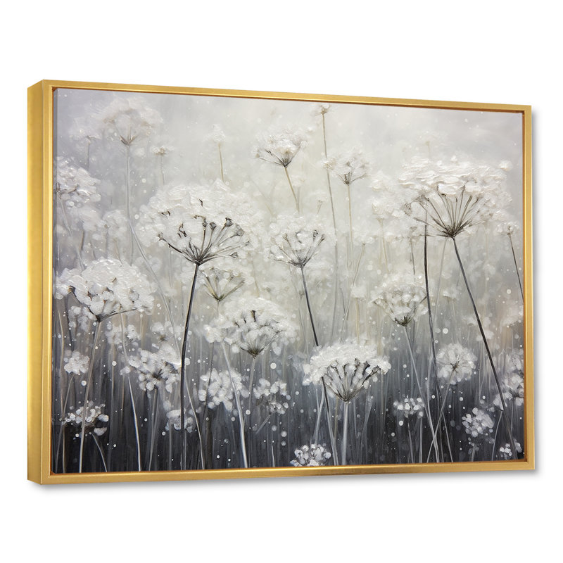 Champ floral opalescent brumeux I, Cadre flottant doré, H 12 po x l 20 po x P 1,5 po