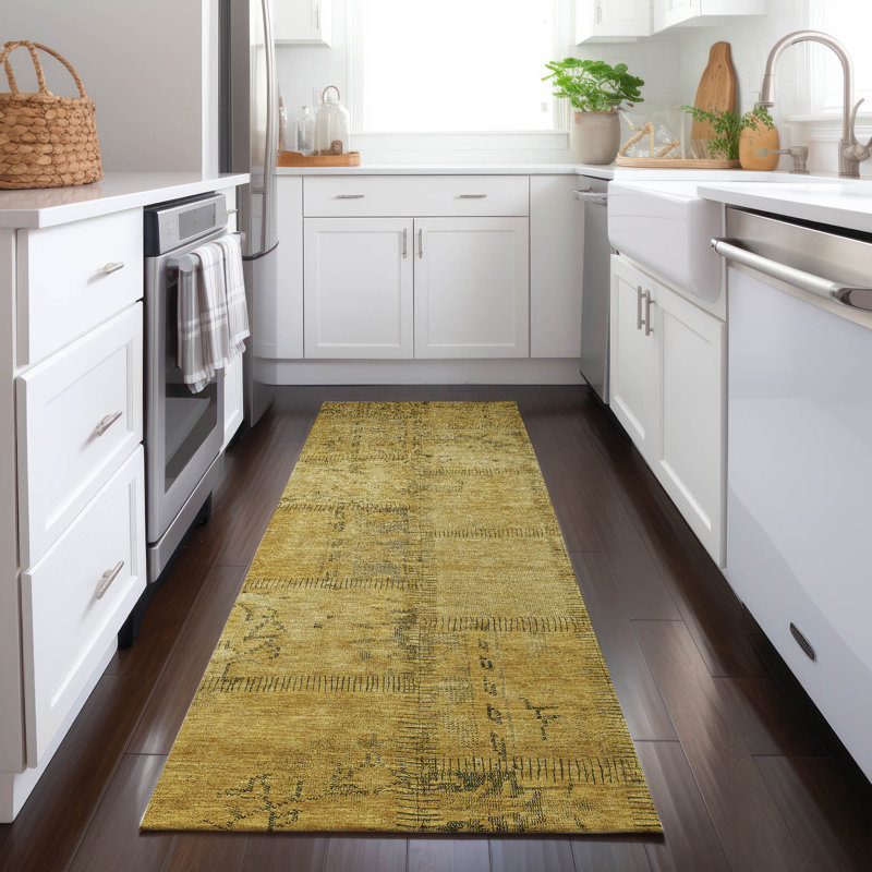 Mirelys Washable Patchwork Indoor / Outdoor Rug, Runner 2'3" x 7'6"
