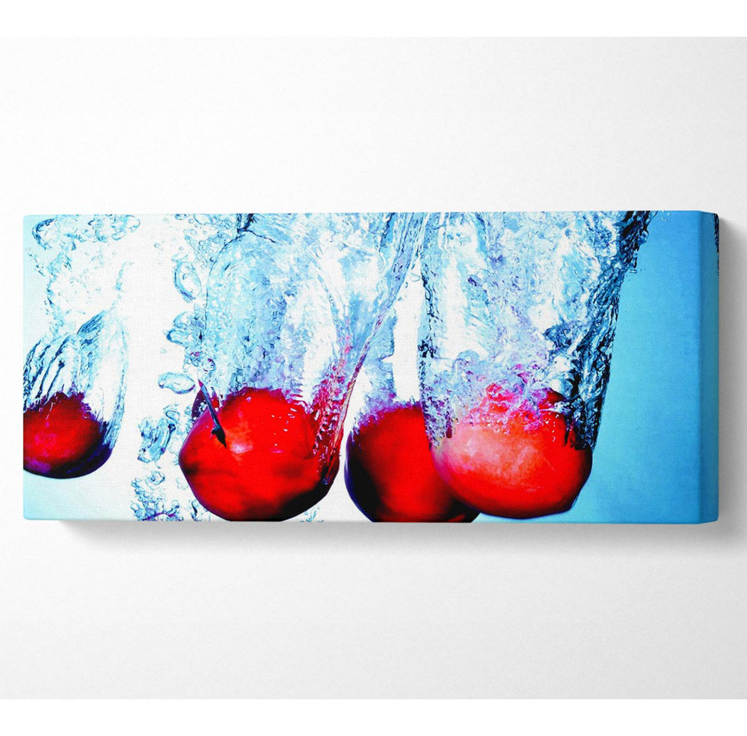 Red Fruit Splash - Kunstdrucke auf Leinwand