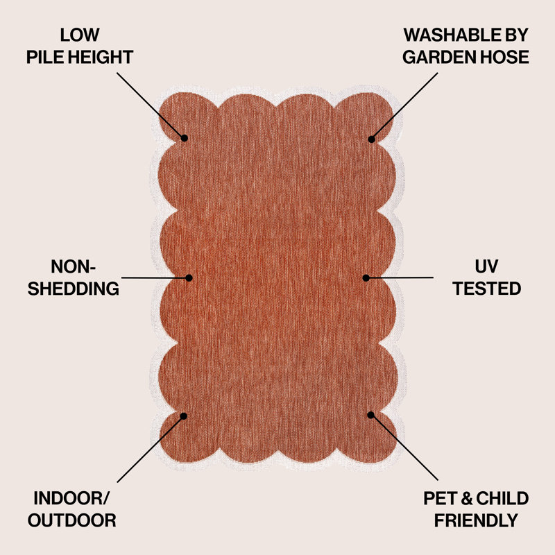 Manado Classic Cottage Two-Tone Scalloped Terra/Cream Indoor/Outdoor Rug, Novelty 7'9" x 10'
