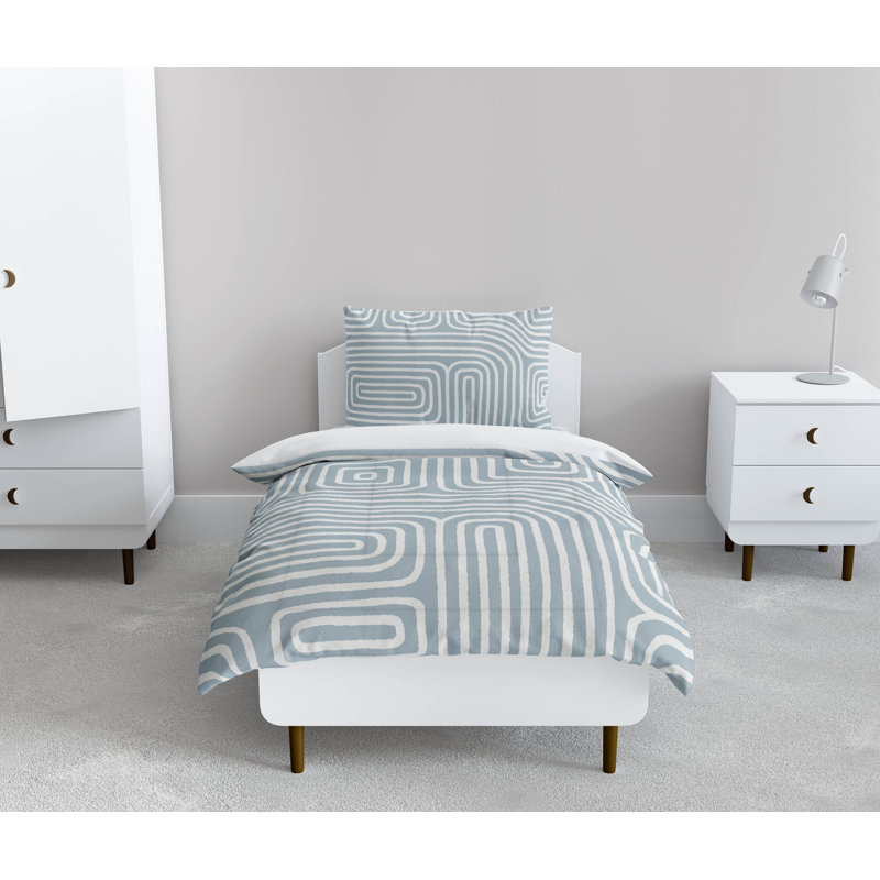Timeless Walk Decorative Lightweight Comforter Set, Slate Blue