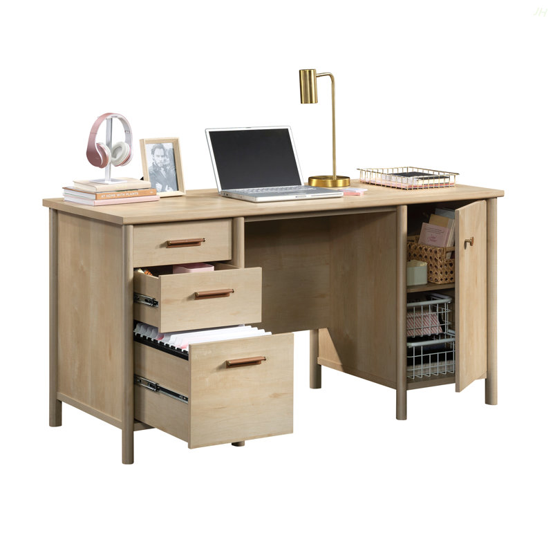 Bureau d'ordinateur transitionnel avec surface de travail généreuse, finition brune