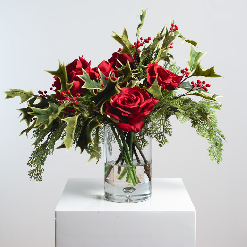 Arrangement floral cyprès en vase