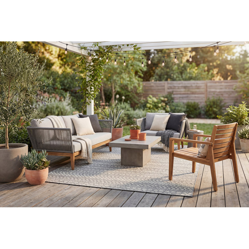 Pennock Southwestern Indoor / Outdoor Rug, Rectangle 6'7" x 9'6"